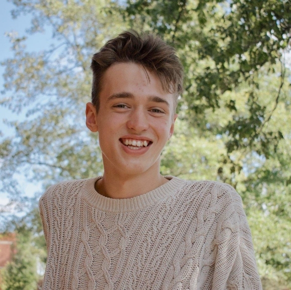 Meet your Posher, Max - Picture 12 of 15